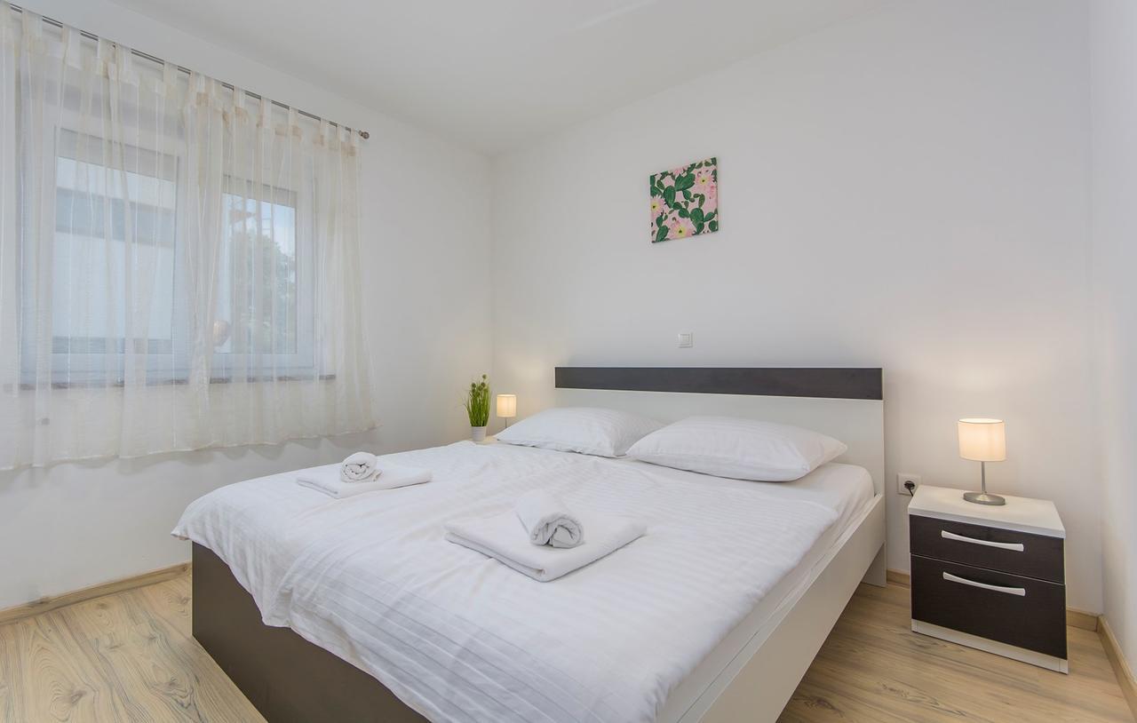 Silver Holiday House Vrvari Extérieur photo