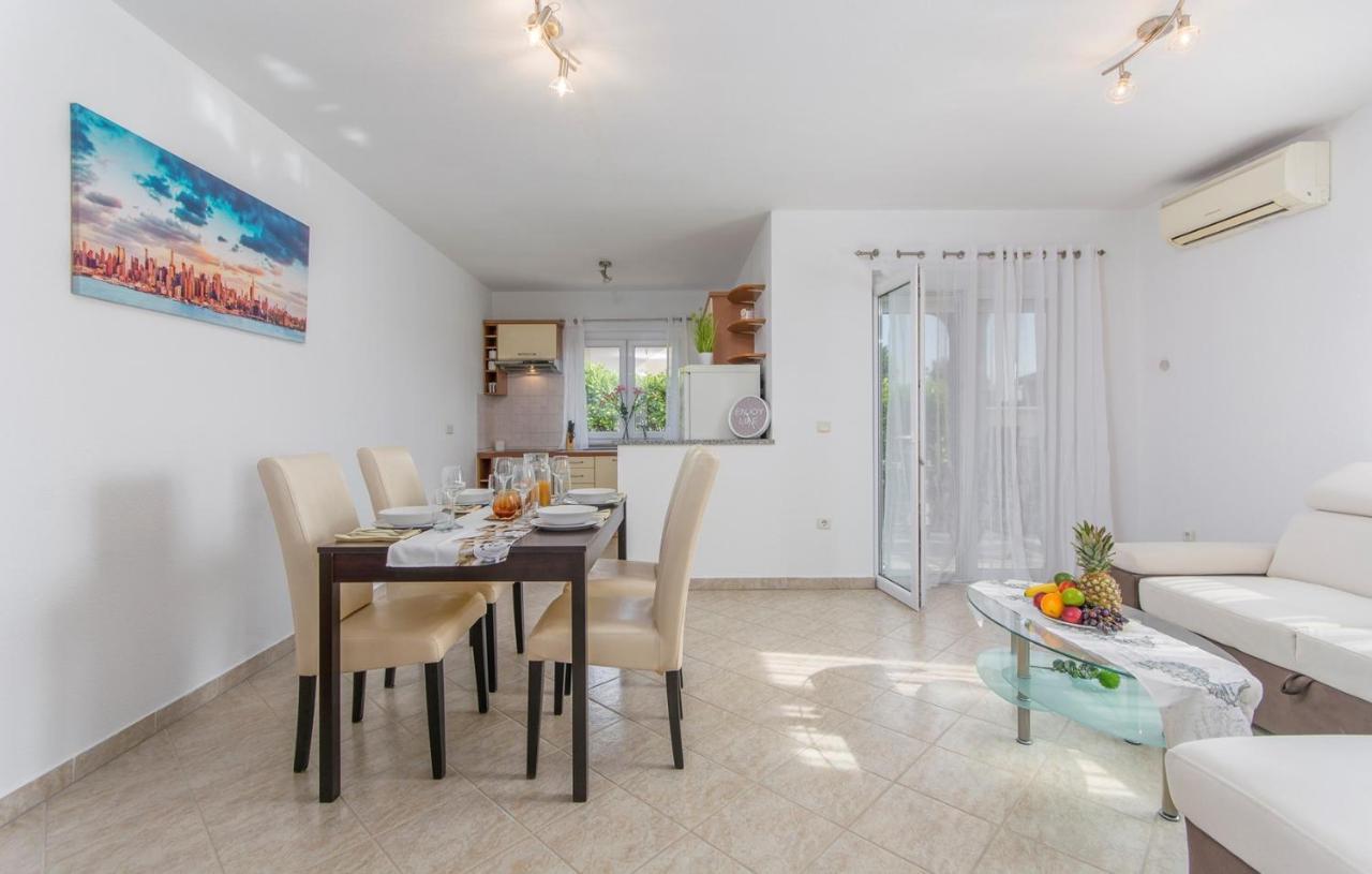Silver Holiday House Vrvari Extérieur photo